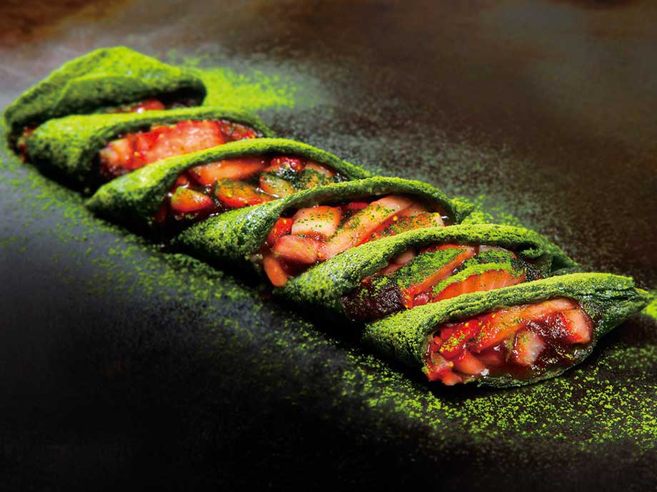 抹茶いちごあんこ巻き